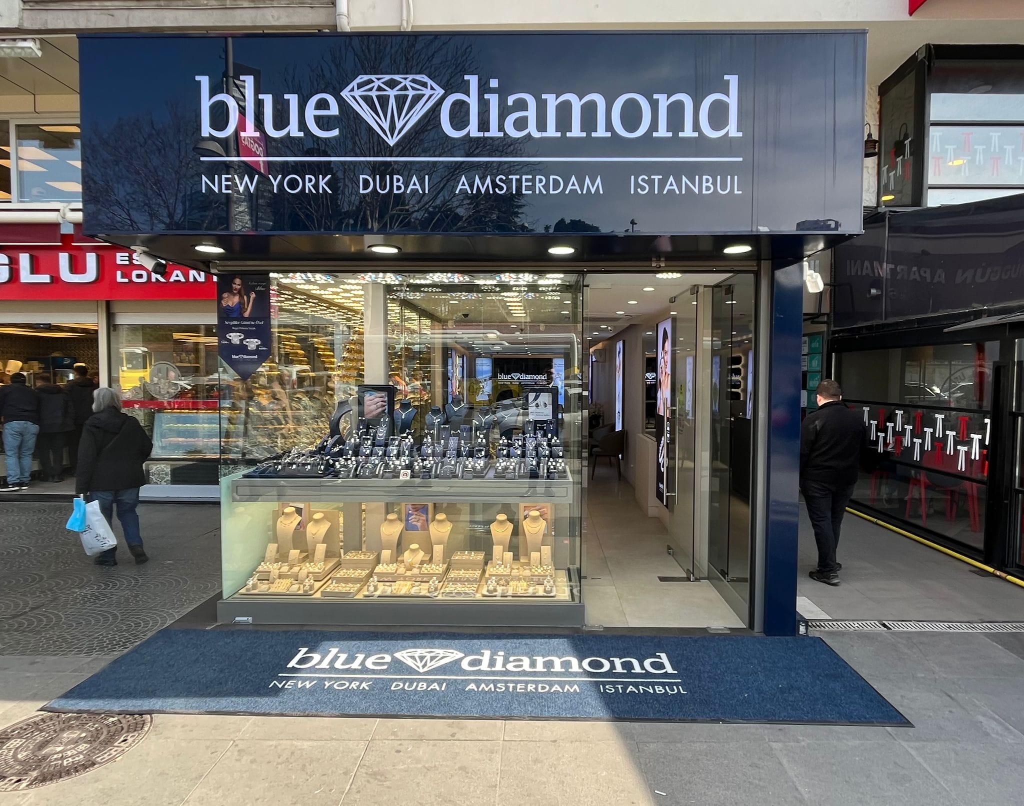 BLUE DIAMOND 2